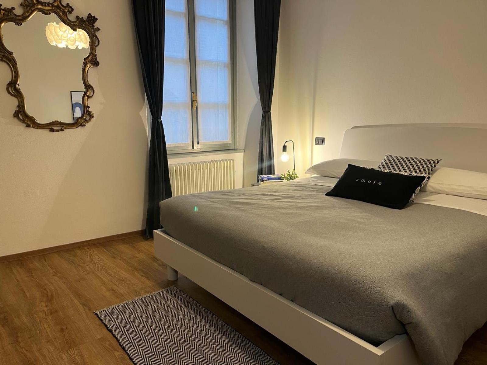 Ophelia Leon Charme&Relax Appartement Bergamo Buitenkant foto