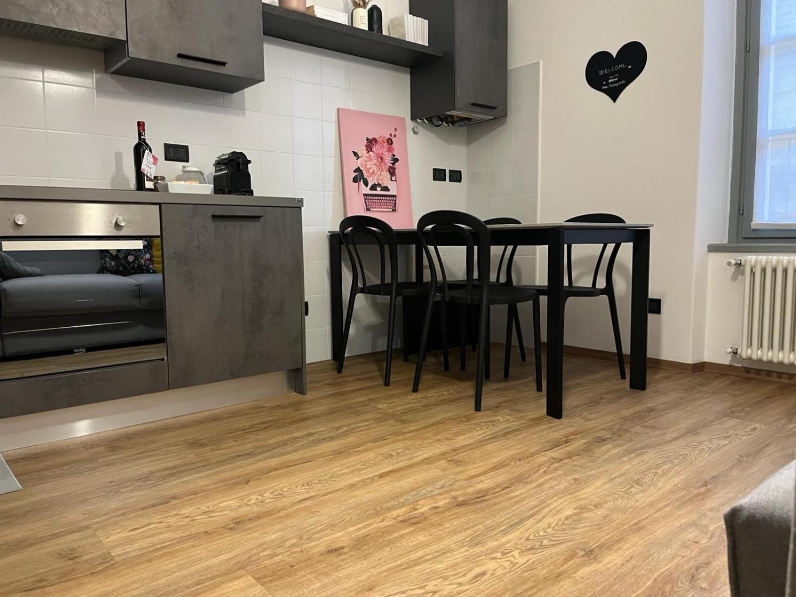 Ophelia Leon Charme&Relax Appartement Bergamo Buitenkant foto